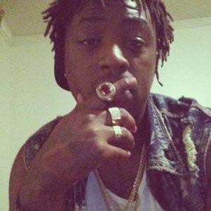 Meet your Posher, Derrick